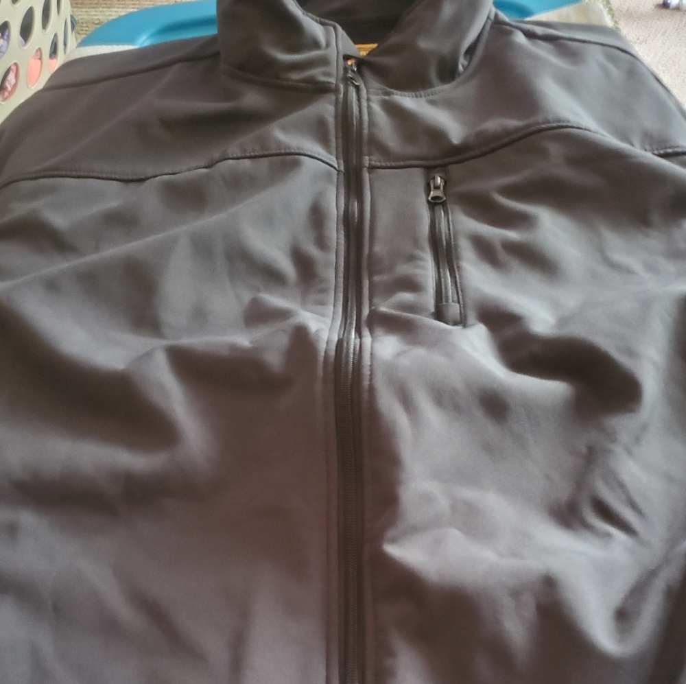 Men's soft shell black jacket